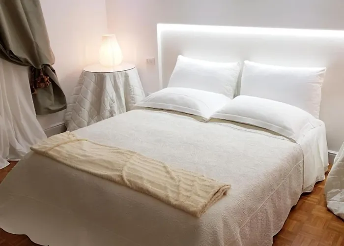 Apartment Charmerooms Palazzo Stampa *