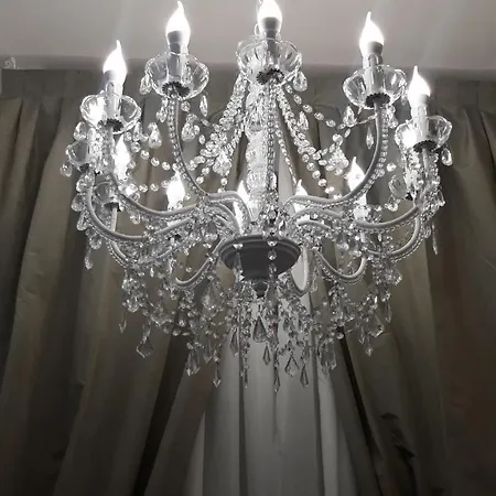Апартаменти Charmerooms Palazzo Stampa *