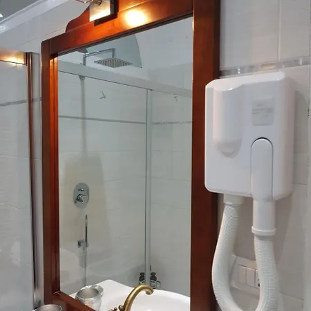 Charmerooms Palazzo Stampa Appartement Bergame